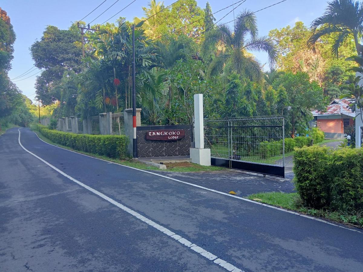 Tangkoko Lodge Bitung Buitenkant foto